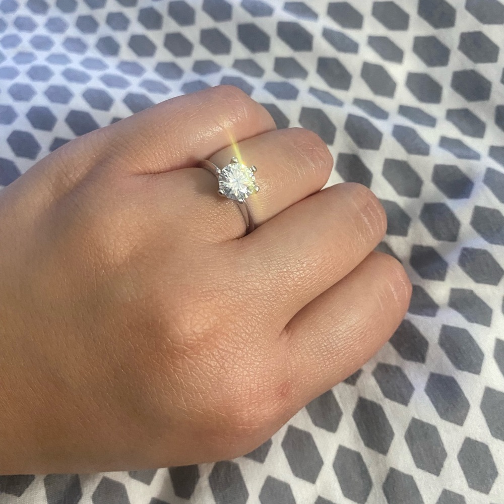 Stunning Moissanite ring